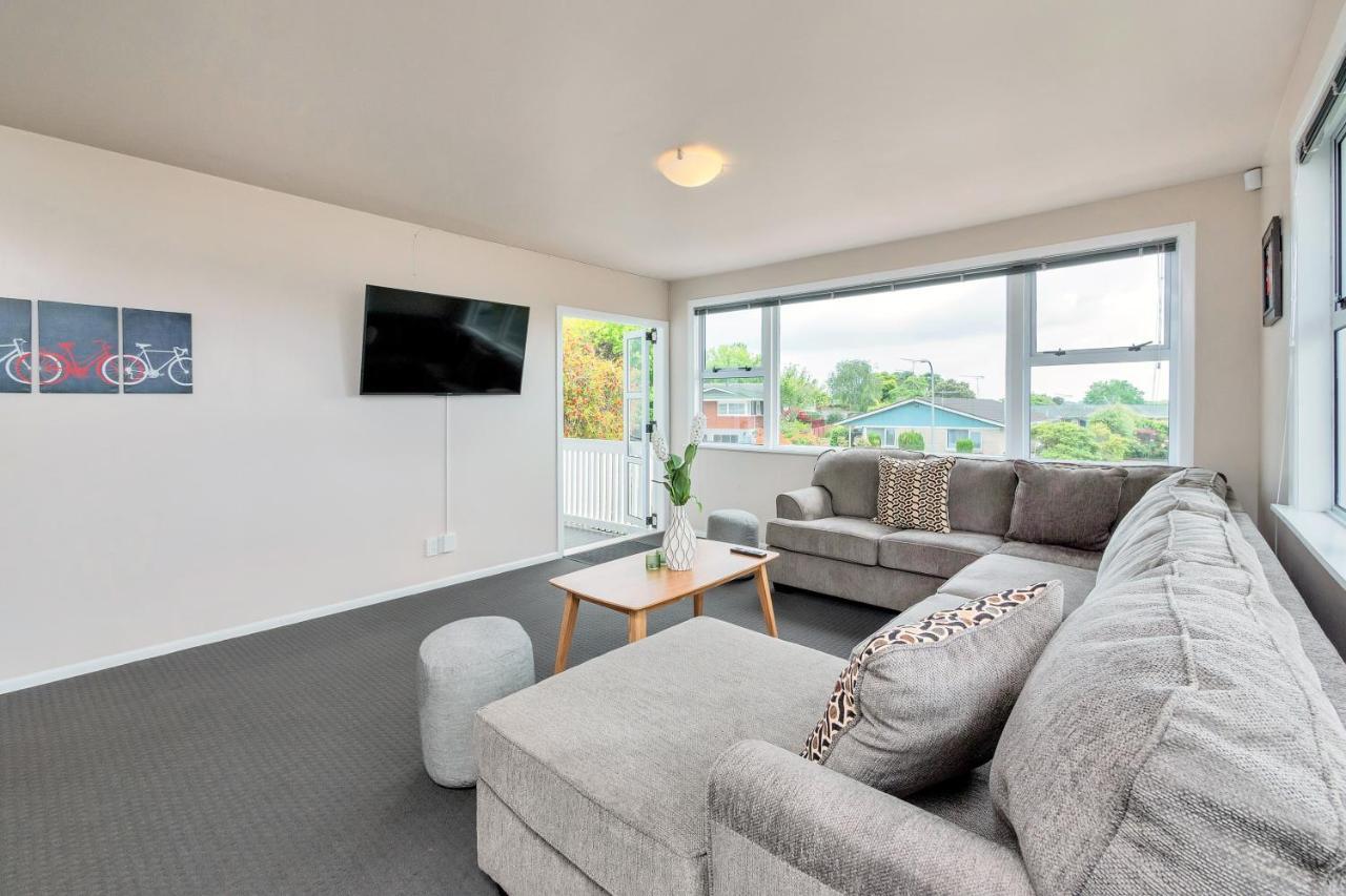 Fabulous Three Bedroom Home In Pakuranga Auckland Exteriör bild