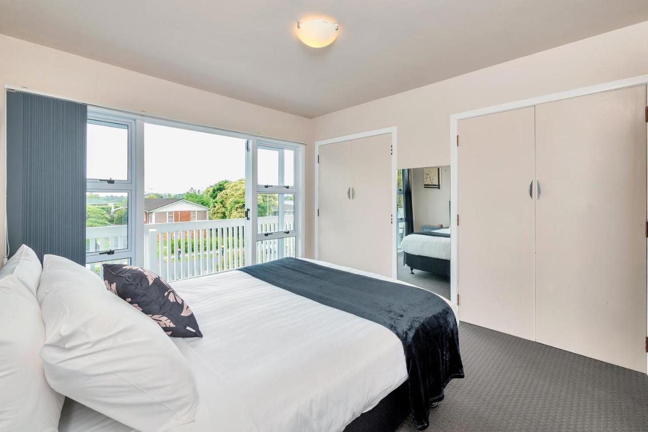 Fabulous Three Bedroom Home In Pakuranga Auckland Exteriör bild