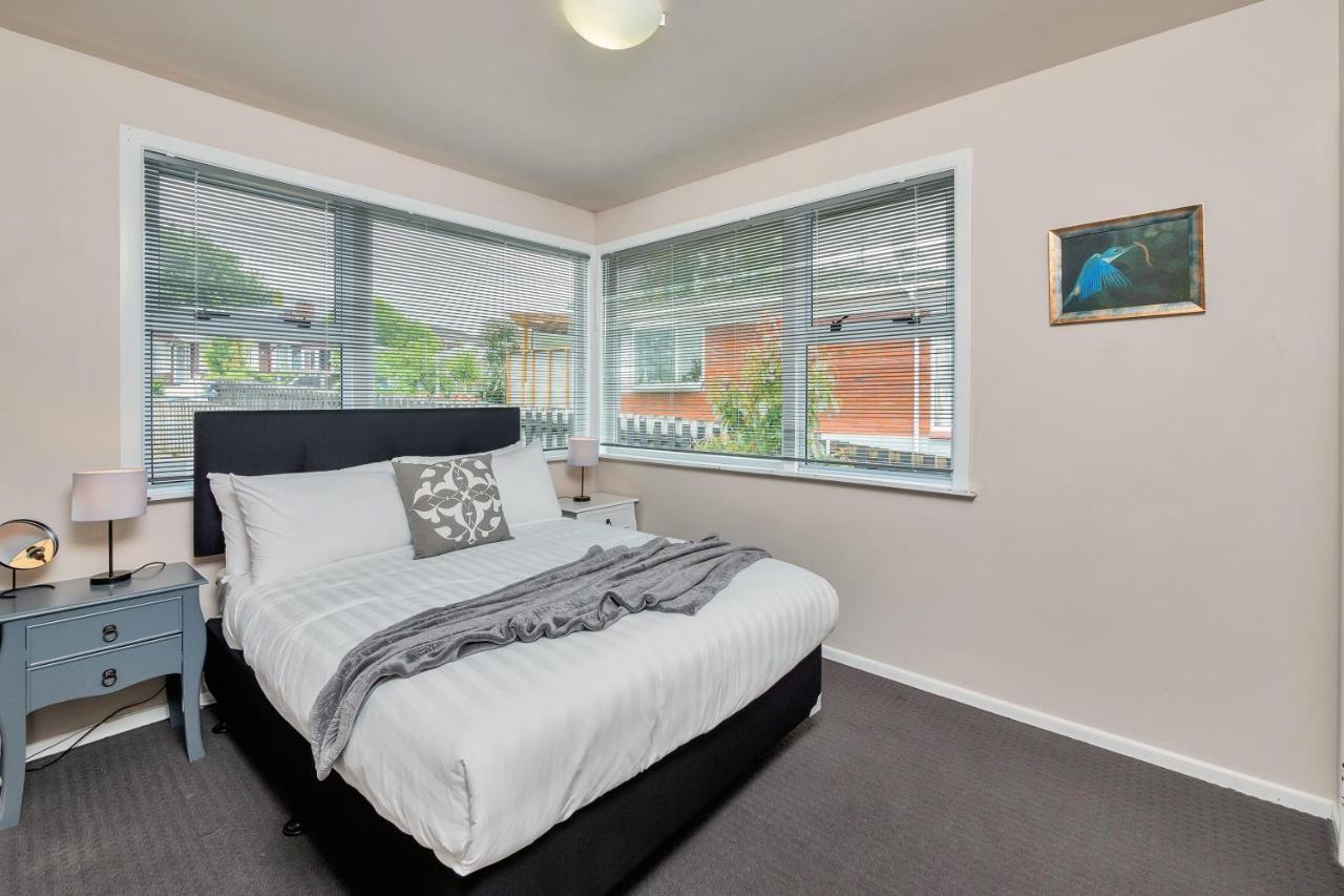 Fabulous Three Bedroom Home In Pakuranga Auckland Exteriör bild